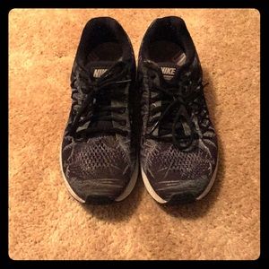 Used Nike Women’s Athletic Shoes